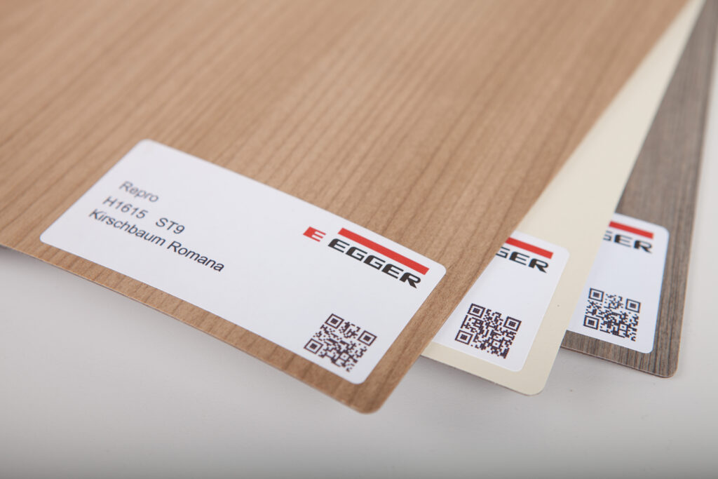 PAL Egger comparat cu PAL economic – diferențe de densitate și calitate pentru mobilier la comandă